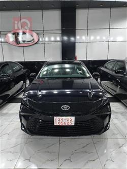 تۆیۆتا کامری